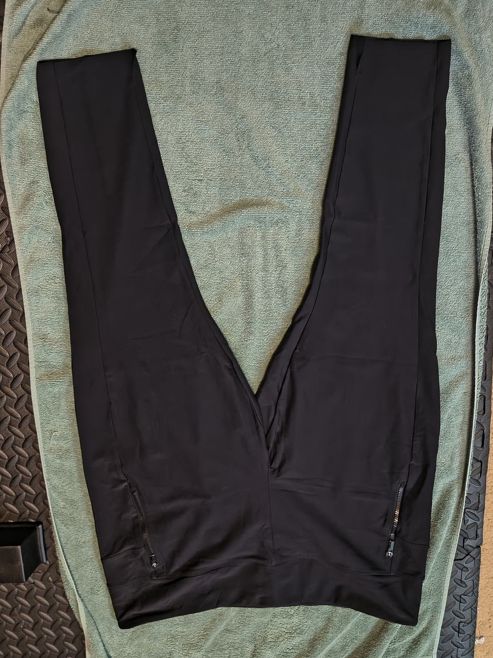 Athleta Leggings Women XXL Black Zip Pocket Stretch Workout Yoga Pants - Picture 1 of 7